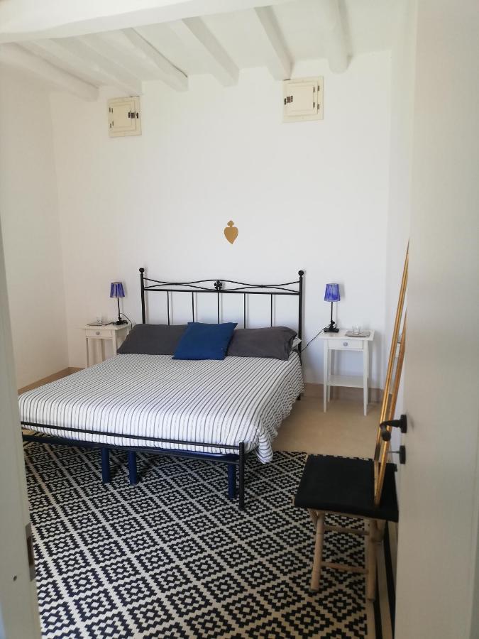 Bed and Breakfast Alicudi Giardino Dei Carrubi- Al Gradino 365 Exterior foto