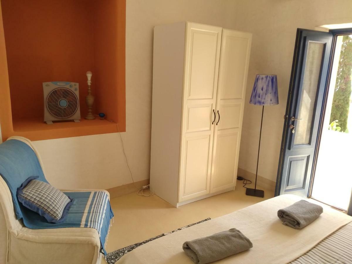 Bed and Breakfast Alicudi Giardino Dei Carrubi- Al Gradino 365 Exterior foto
