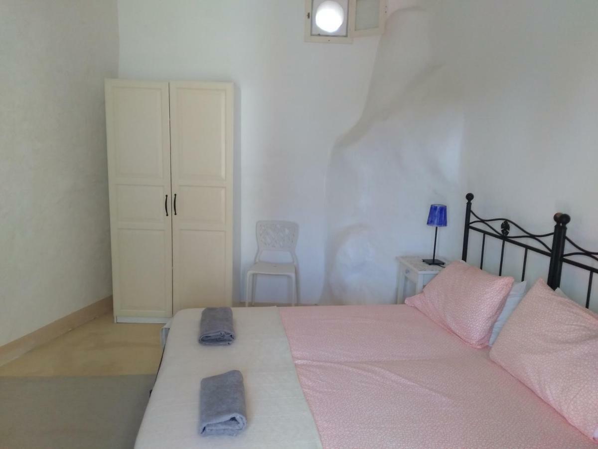 Bed and Breakfast Alicudi Giardino Dei Carrubi- Al Gradino 365 Exterior foto
